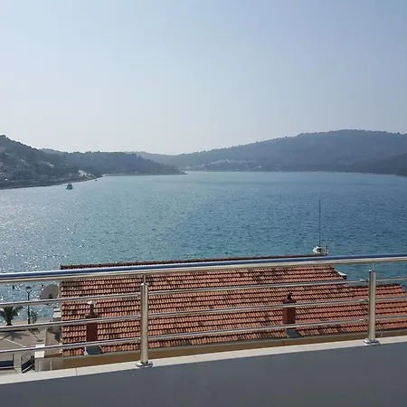 Villa Stegic Tisno Exterior photo