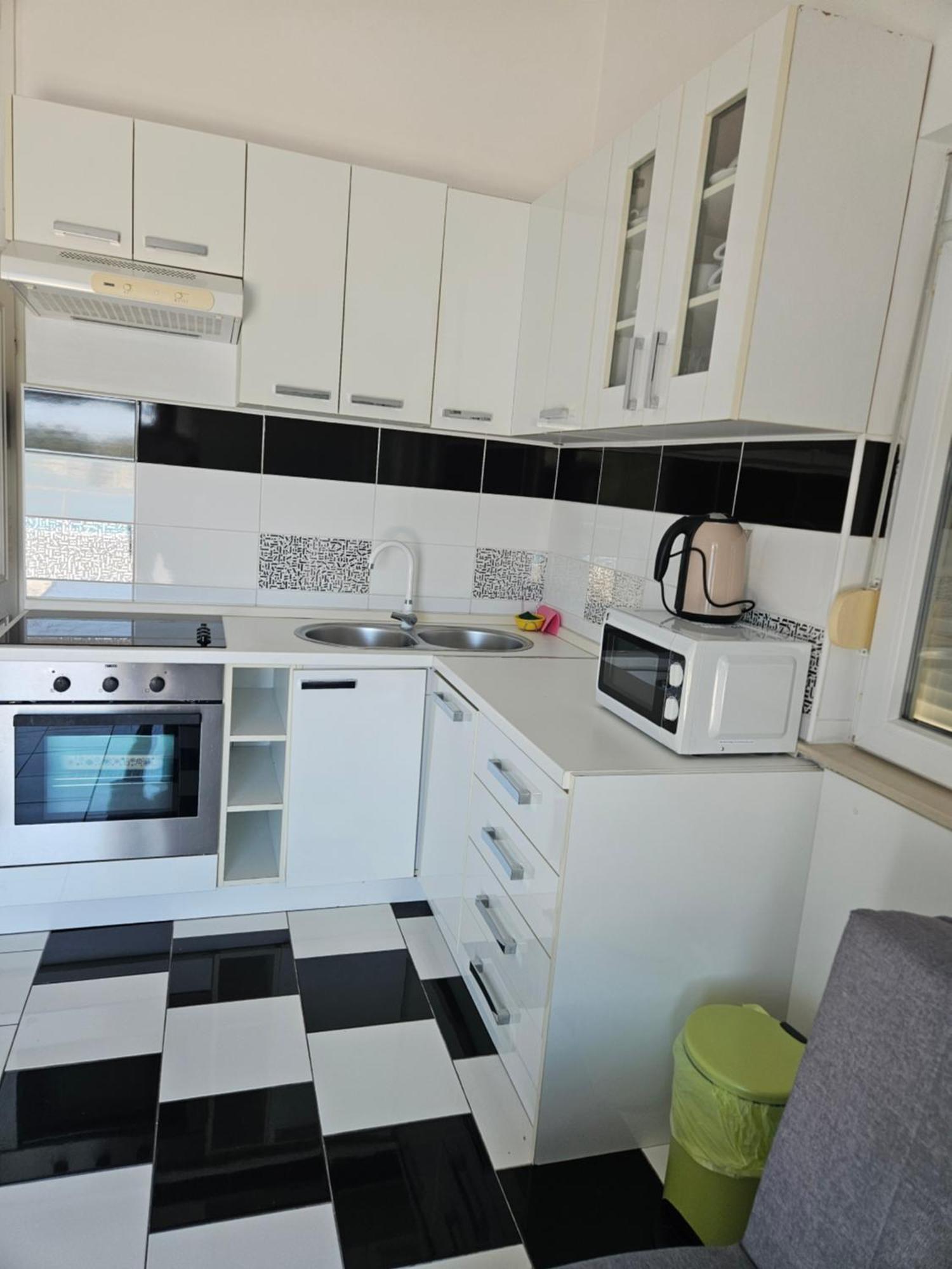 Stegic Apartment *