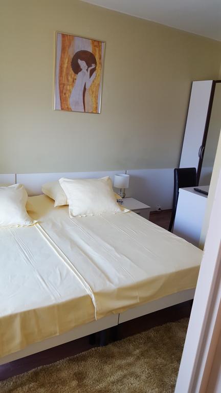 Stegic Apartment