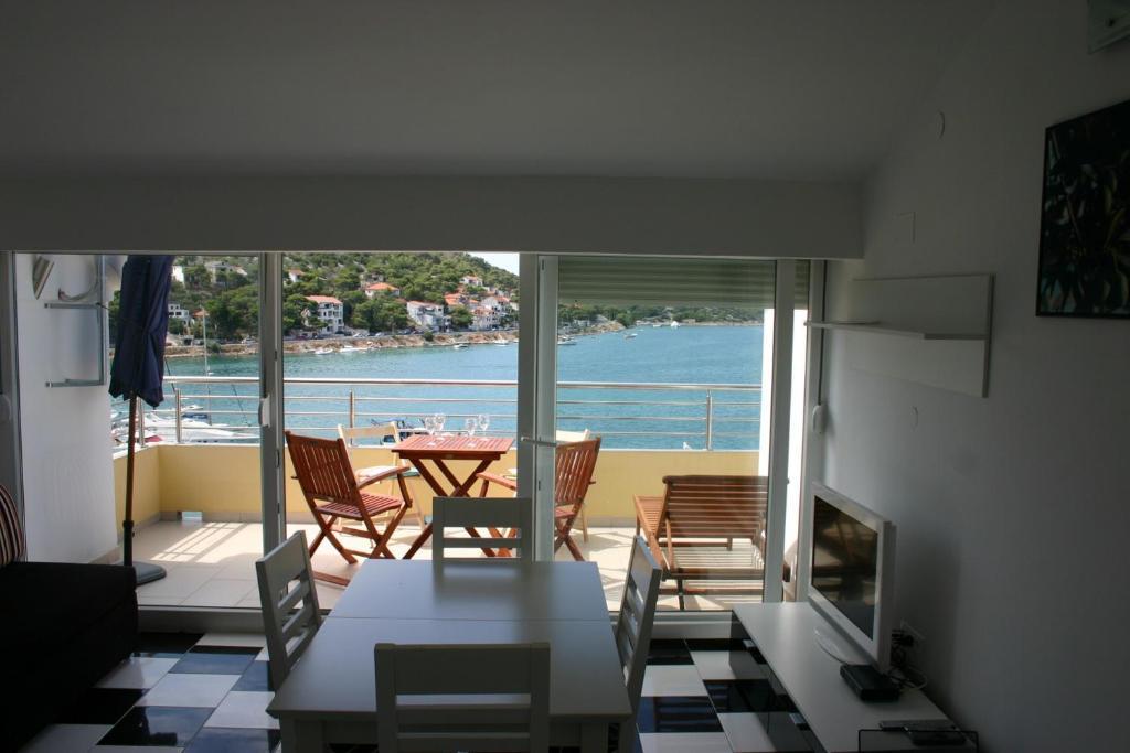 Stegic Apartment